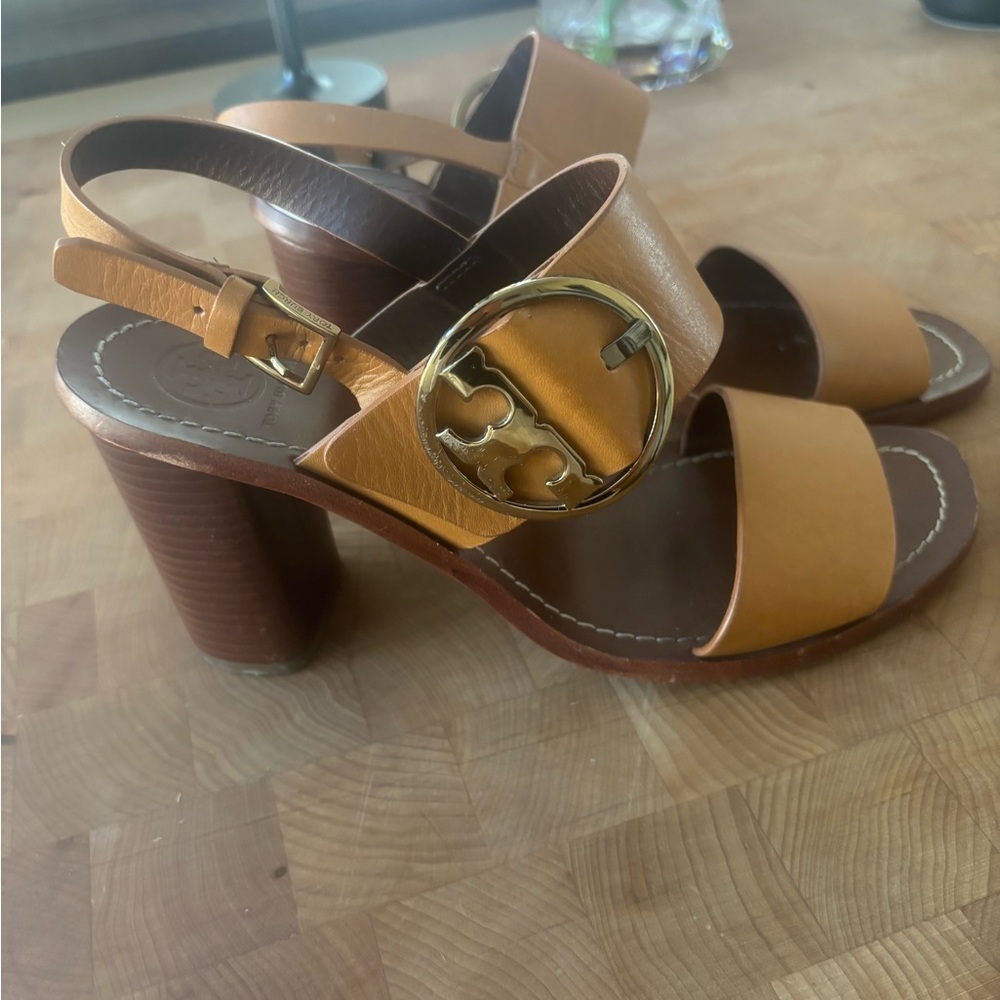 Tory Burch Thames Gold Buckle Tan Heels